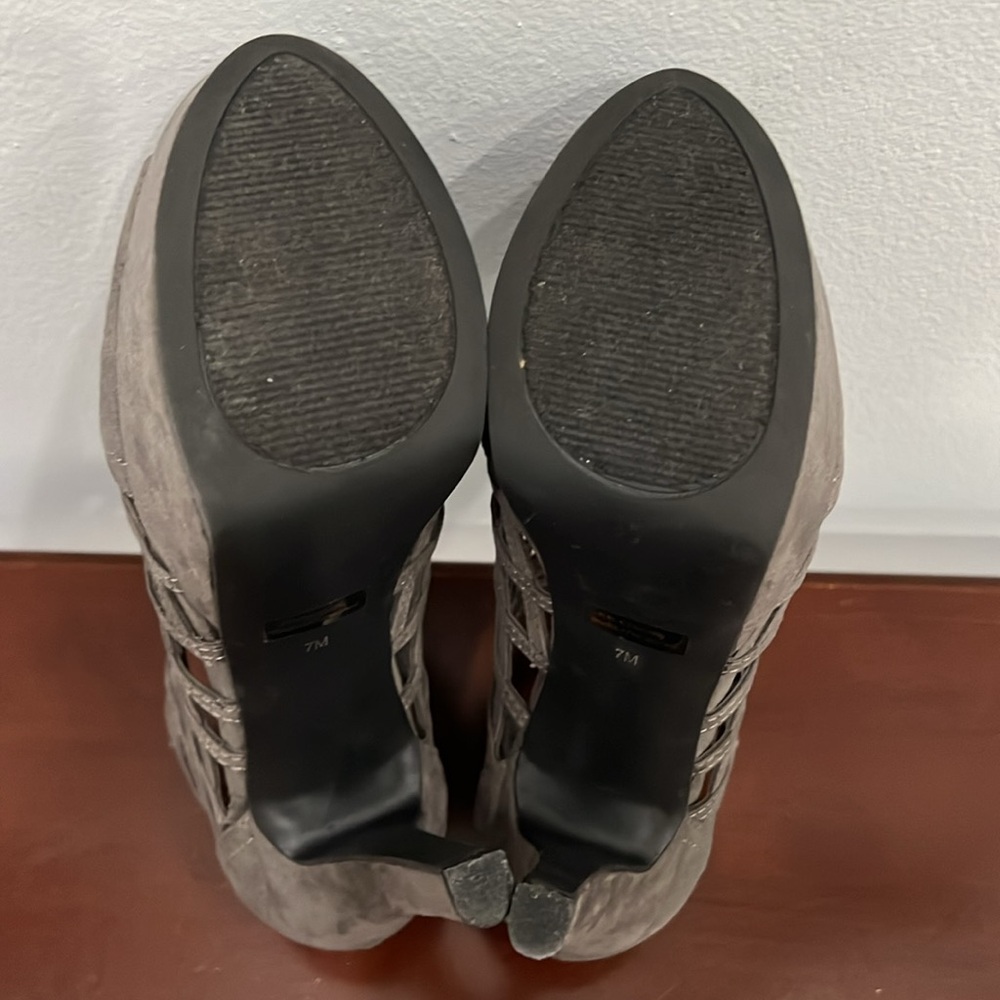 G by Guess GG-CHENTEL2 Gray Fabric Size 7 - Picture 11 of 13